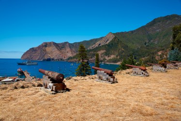 La imagen tiene un atributo ALT vacío; su nombre de archivo es fuertesantabarbara-isla-juan-fernandez-1.jpg