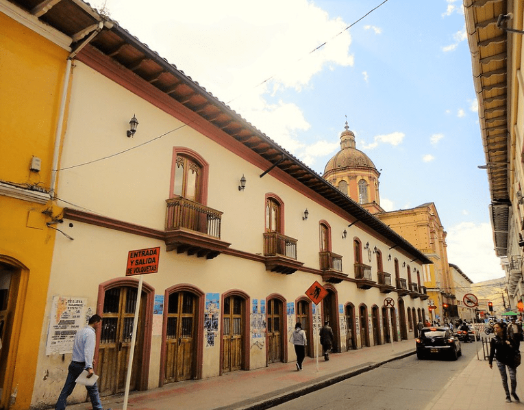 La imagen tiene un atributo ALT vacío; su nombre de archivo es pasto-1.png