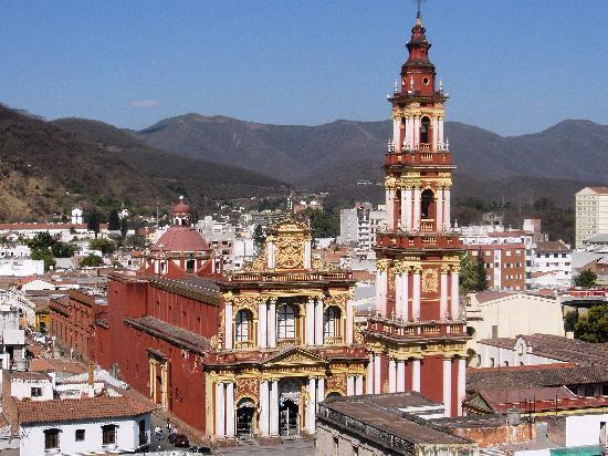 La imagen tiene un atributo ALT vacío; su nombre de archivo es iglesia-san-francisco.salta_.jpg